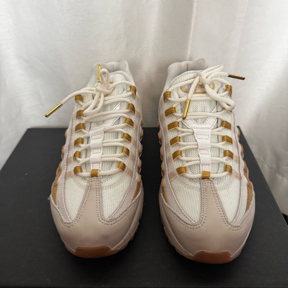 Nike Air Max 95 - Picture 3 of 6